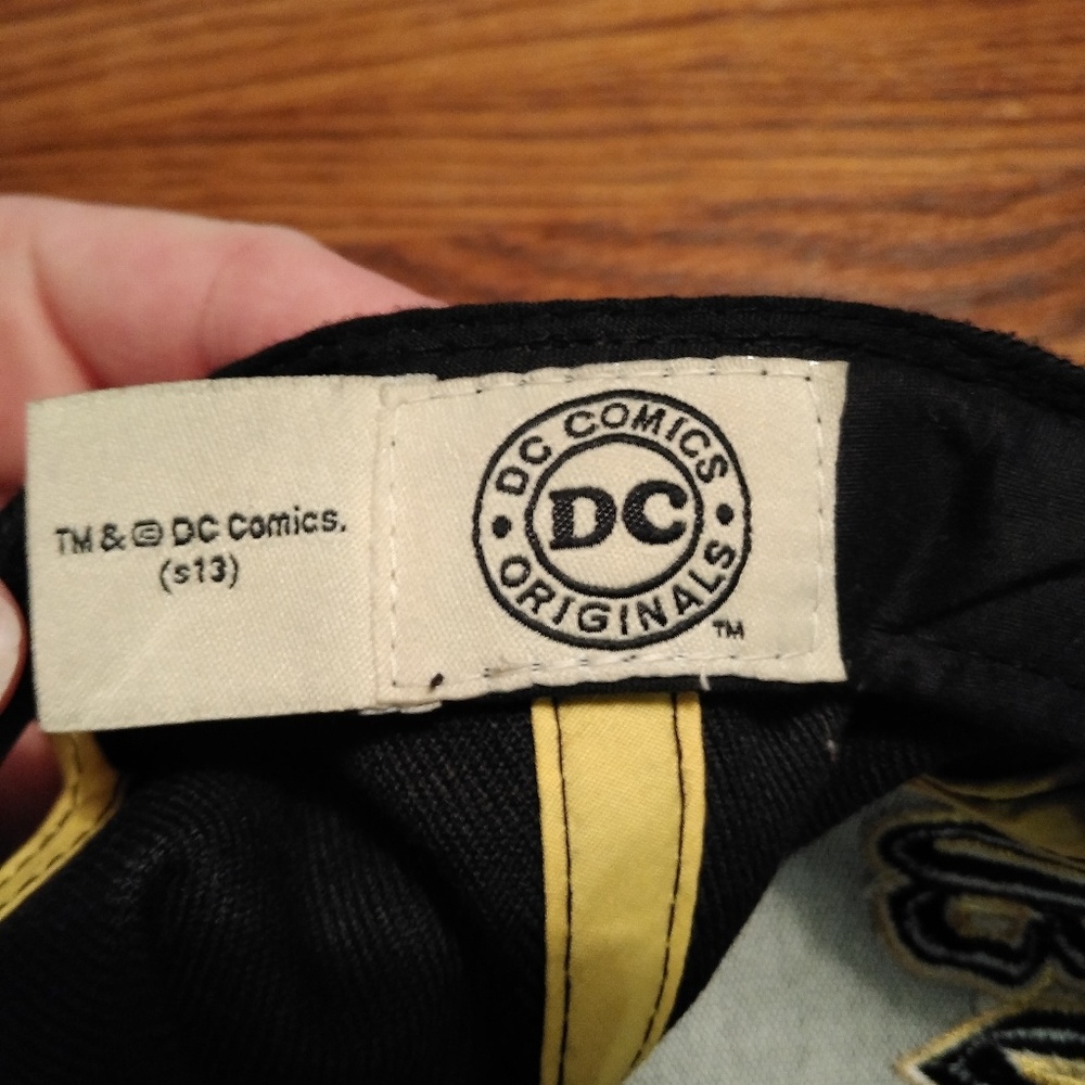 Mens Batman DC Originals Snapback Hat - Picture 5 of 5
